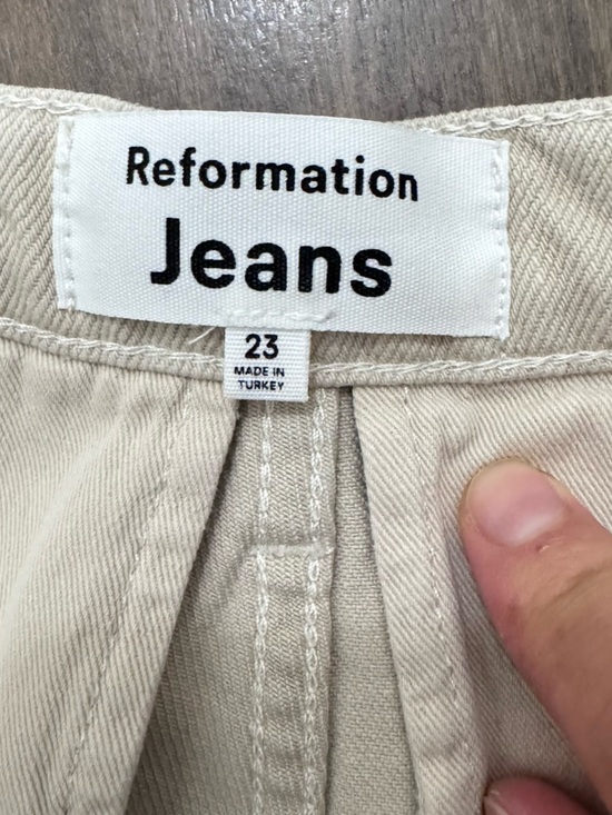 Reformation Denim - REFORMATION 100% organic cotton lggy Super Wide Leg Slouch women’s  jeans- Cream